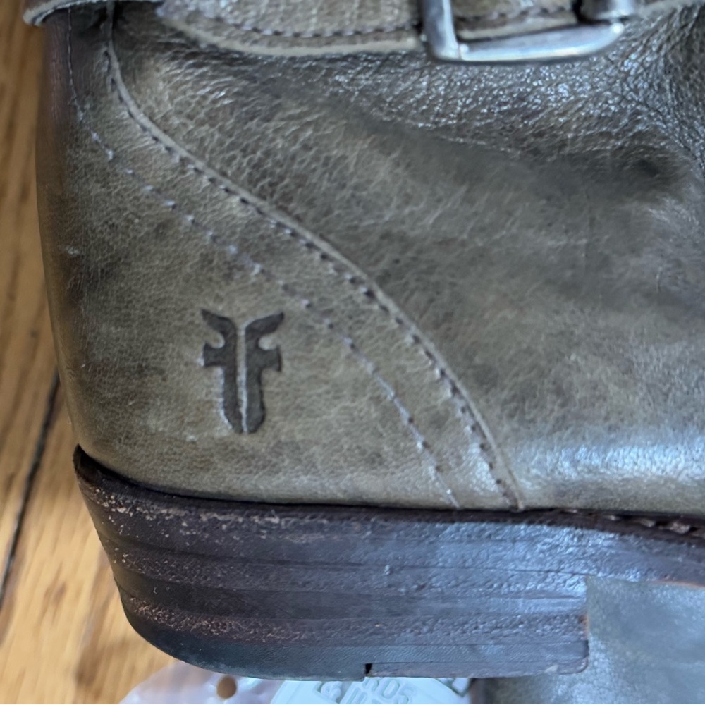 Frye Dorodo Riding Boot - Size 6 - Picture 5 of 6